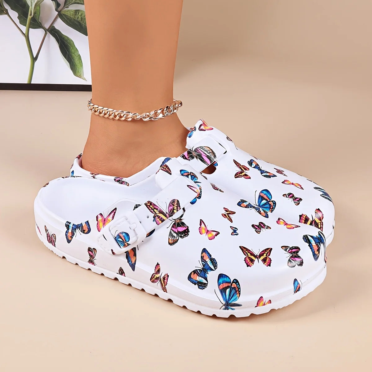 Fashion EVA Women's Clogs Butterfly Print Indoor Slippers Lightweight Flat Soft Sole Adjustable Buckle Beach Garden Shoes